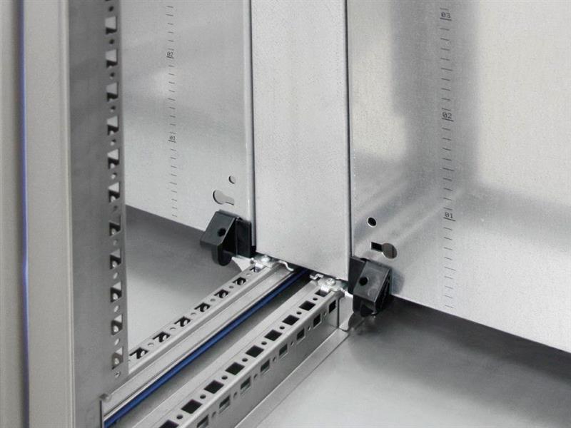 Rittal HD 4000.518 HD Mounting plate infill, for H: 1800 mm Turkey
