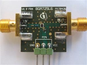 Infineon BGA725L6 BOARD