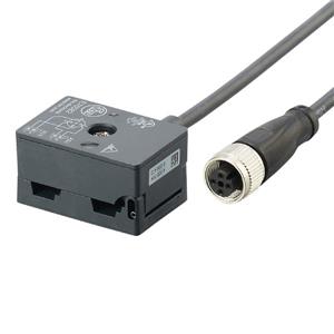 IFM FC Splitter AS-i / AUX 1 m M12 UL AS-Interface yassı kablo için vampir dişli soket